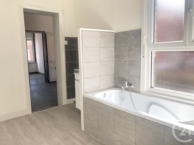 Afficher la photo en grand maison à vendre - 5 pièces - 125.32 m2 - COUDEKERQUE BRANCHE - 59 - NORD-PAS-DE-CALAIS - Century 21 Contact Immobilier