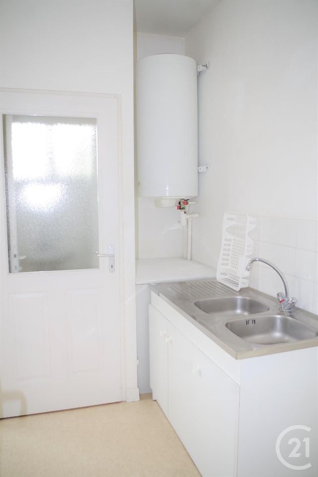 Afficher la photo en grand immeuble à vendre - 287.0 m2 - DUNKERQUE - 59 - NORD-PAS-DE-CALAIS - Century 21 Contact Immobilier