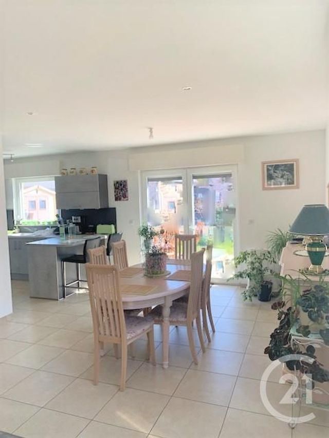 Afficher la photo en grand maison à vendre - 3 pièces - 81.0 m2 - TETEGHEM COUDEKERQUE VILLAGE - 59 - NORD-PAS-DE-CALAIS - Century 21 Contact Immobilier