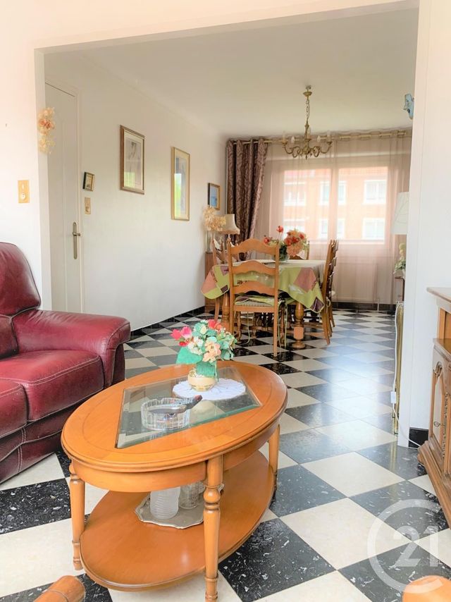 maison à vendre - 4 pièces - 96.0 m2 - DUNKERQUE - 59 - NORD-PAS-DE-CALAIS - Century 21 Contact Immobilier maison à vendre - 4 pièces - 96.0 m2 - DUNKERQUE - 59 - NORD-PAS-DE-CALAIS - Century 21 Contact Immobilier