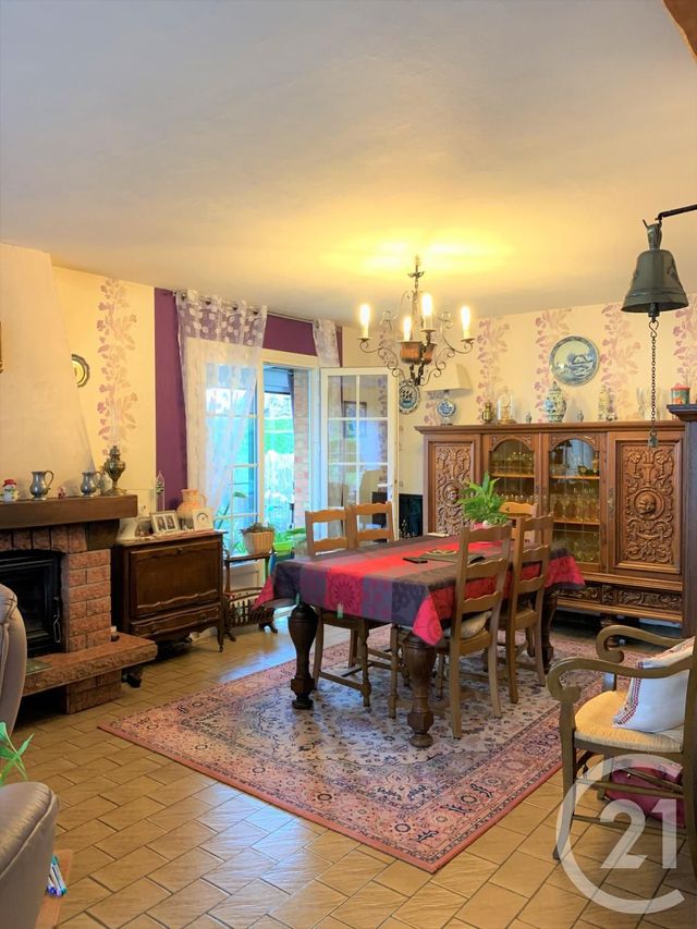 maison à vendre - 6 pièces - 106.79 m2 - TETEGHEM COUDEKERQUE VILLAGE - 59 - NORD-PAS-DE-CALAIS - Century 21 Contact Immobilier maison à vendre - 6 pièces - 106.79 m2 - TETEGHEM COUDEKERQUE VILLAGE - 59 - NORD-PAS-DE-CALAIS - Century 21 Contact Immobilier