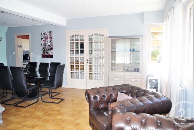 maison à louer - 5 pièces - 100.0 m2 - DUNKERQUE - 59 - NORD-PAS-DE-CALAIS - Century 21 Contact Immobilier maison à louer - 5 pièces - 100.0 m2 - DUNKERQUE - 59 - NORD-PAS-DE-CALAIS - Century 21 Contact Immobilier