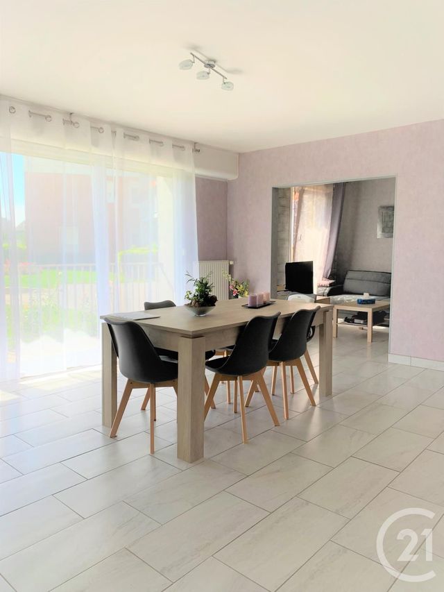 Afficher la photo en grand Appartement F4 à vendre - 6 pièces - 99.79 m2 - DUNKERQUE - 59 - NORD-PAS-DE-CALAIS - Century 21 Contact Immobilier