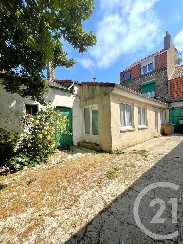 maison à vendre - 9 pièces - 185.0 m2 - DUNKERQUE - 59 - NORD-PAS-DE-CALAIS - Century 21 Contact Immobilier