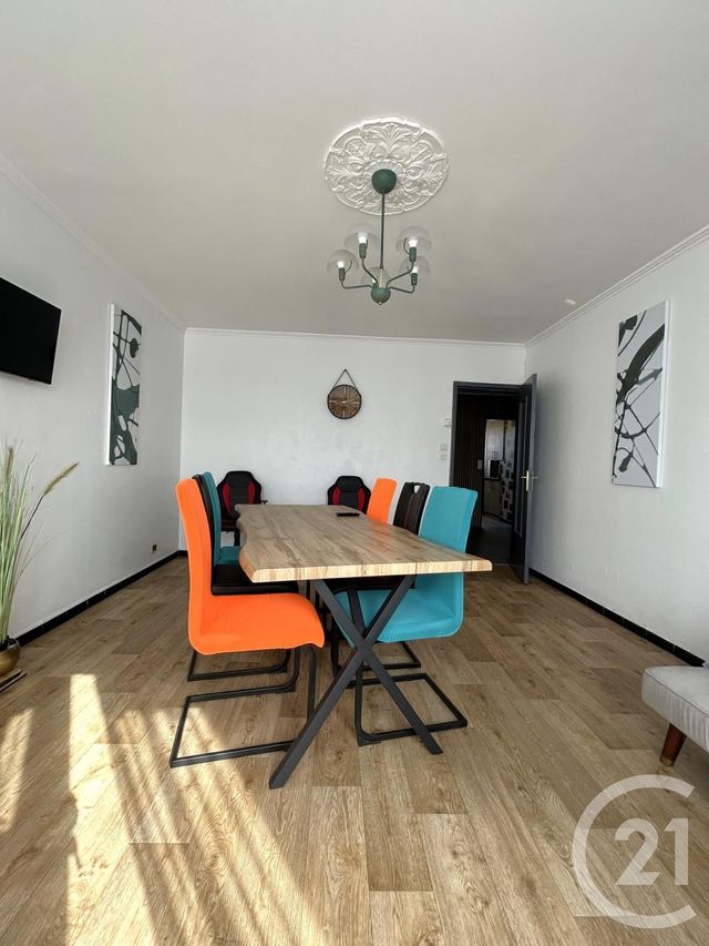 Afficher la photo en grand Appartement F3 à vendre - 3 pièces - 63.0 m2 - DUNKERQUE - 59 - NORD-PAS-DE-CALAIS - Century 21 Contact Immobilier