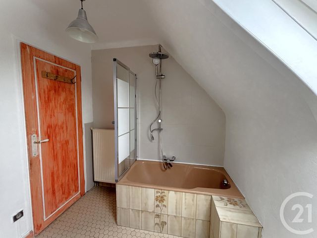 maison à louer - 3 pièces - 82.3 m2 - DUNKERQUE - 59 - NORD-PAS-DE-CALAIS - Century 21 Contact Immobilier