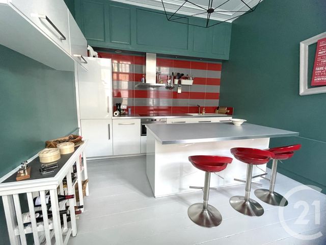 Appartement F3 à vendre - 4 pièces - 111.8 m2 - BERGUES - 59 - NORD-PAS-DE-CALAIS - Century 21 Contact Immobilier