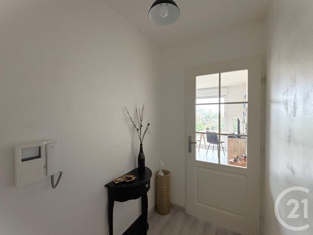 Afficher la photo en grand Appartement F2 à louer - 2 pièces - 37.24 m2 - DUNKERQUE - 59 - NORD-PAS-DE-CALAIS - Century 21 Contact Immobilier