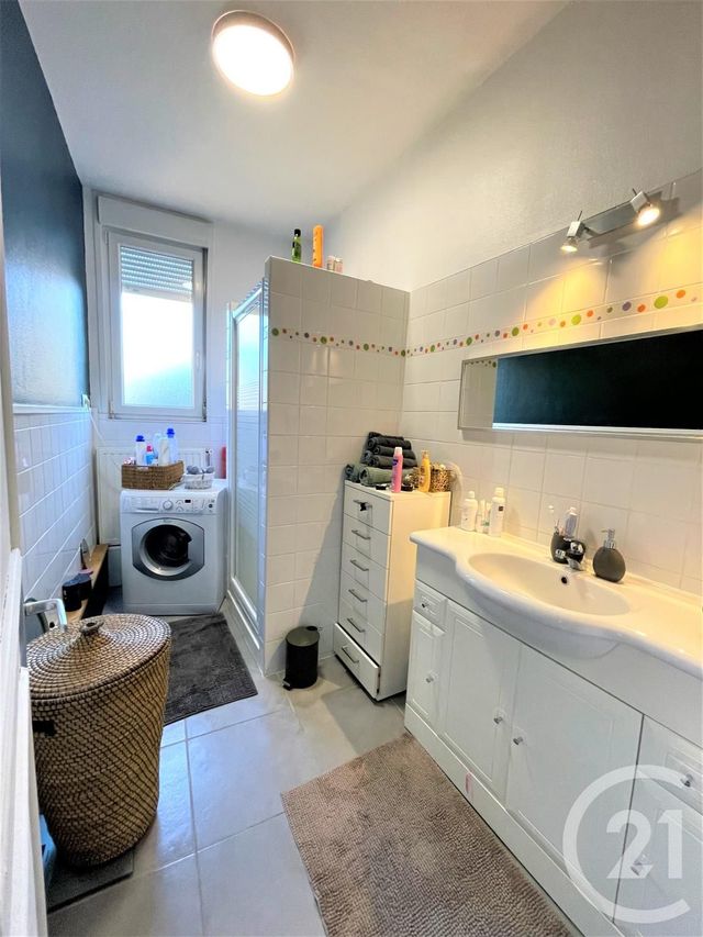 Appartement T2 à louer - 2 pièces - 67.3 m2 - DUNKERQUE - 59 - NORD-PAS-DE-CALAIS - Century 21 Contact Immobilier