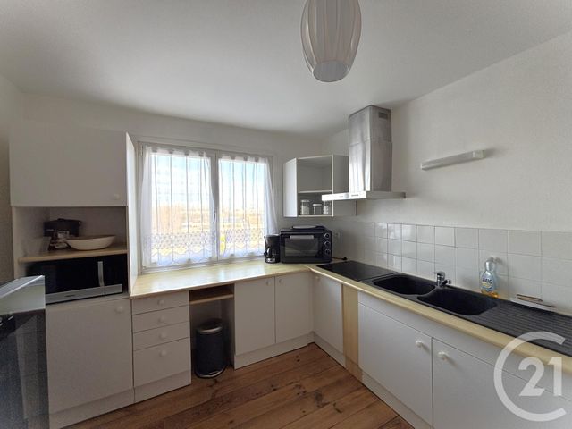 Appartement F3 à louer - 3 pièces - 87.58 m2 - DUNKERQUE - 59 - NORD-PAS-DE-CALAIS - Century 21 Contact Immobilier