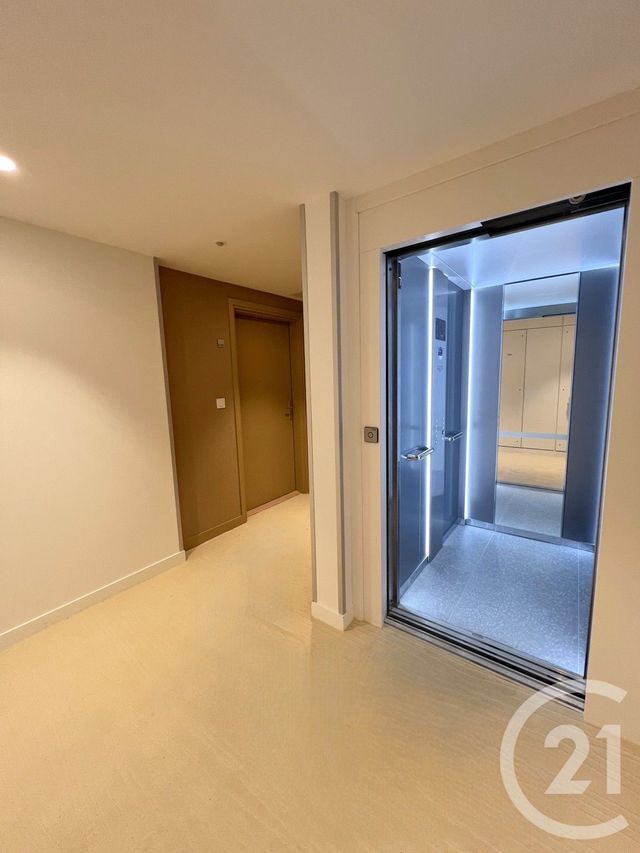 Appartement T3 à vendre - 3 pièces - 67.25 m2 - DUNKERQUE - 59 - NORD-PAS-DE-CALAIS - Century 21 Contact Immobilier