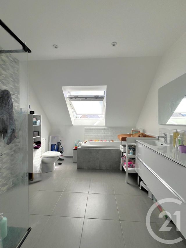 maison à vendre - 6 pièces - 127.1 m2 - TETEGHEM COUDEKERQUE VILLAGE - 59 - NORD-PAS-DE-CALAIS - Century 21 Contact Immobilier