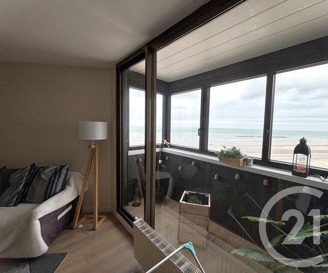 Appartement T3 à louer - 3 pièces - 60.9 m2 - DUNKERQUE - 59 - NORD-PAS-DE-CALAIS - Century 21 Contact Immobilier