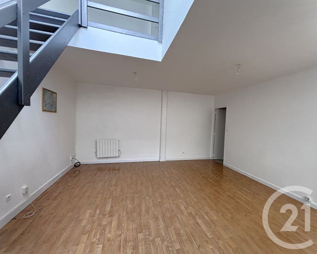 Appartement Duplex à louer - 3 pièces - 60.6 m2 - MALO LES BAINS - 59 - NORD-PAS-DE-CALAIS - Century 21 Contact Immobilier