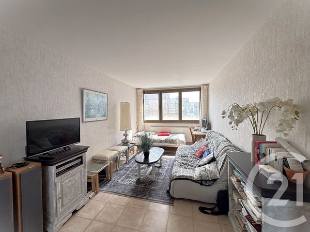 Appartement T2 à louer - 2 pièces - 70.05 m2 - DUNKERQUE - 59 - NORD-PAS-DE-CALAIS - Century 21 Contact Immobilier