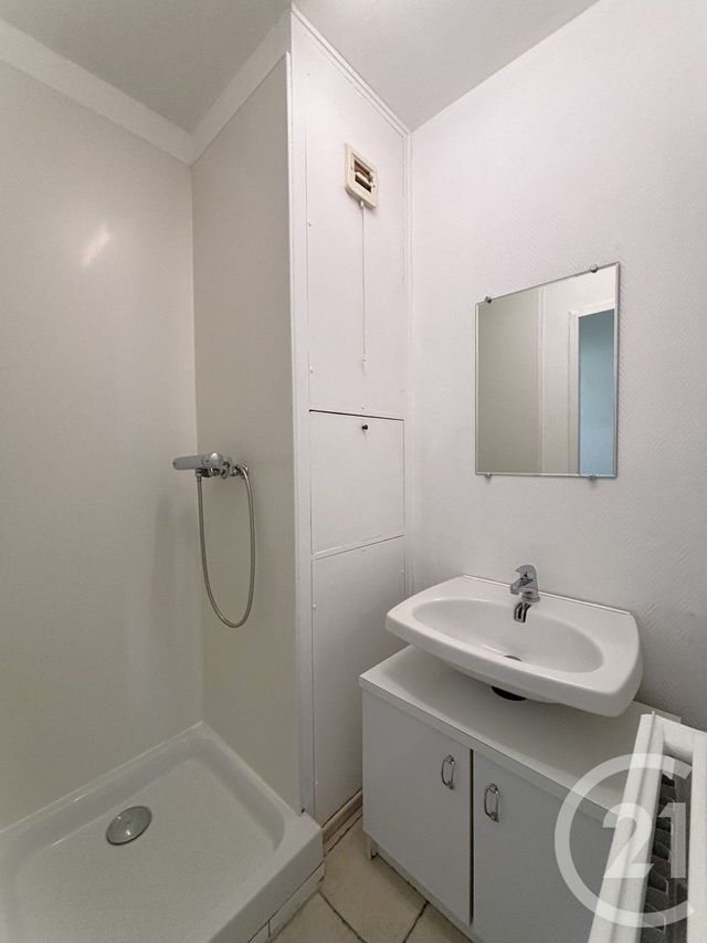 Appartement T3 à louer - 3 pièces - 109.64 m2 - DUNKERQUE - 59 - NORD-PAS-DE-CALAIS - Century 21 Contact Immobilier