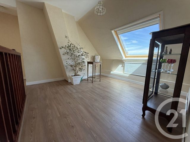 maison à vendre - 6 pièces - 116.85 m2 - BERGUES - 59 - NORD-PAS-DE-CALAIS - Century 21 Contact Immobilier
