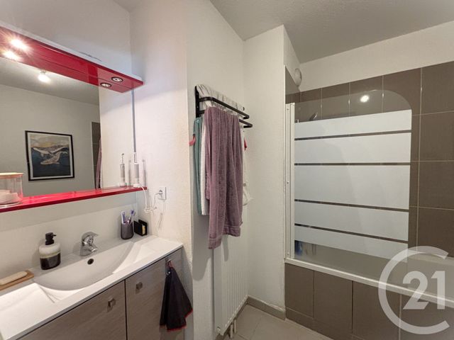 Appartement F3 à louer - 3 pièces - 71.5 m2 - DUNKERQUE - 59 - NORD-PAS-DE-CALAIS - Century 21 Contact Immobilier