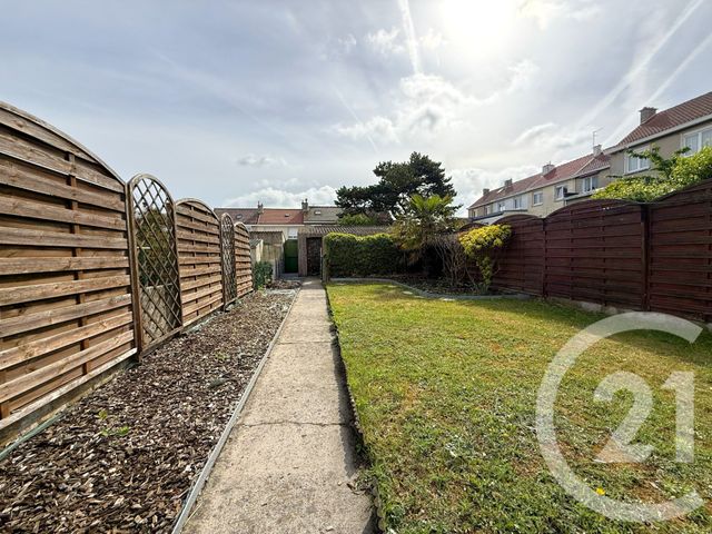 maison à vendre - 4 pièces - 80.0 m2 - DUNKERQUE - 59 - NORD-PAS-DE-CALAIS - Century 21 Contact Immobilier