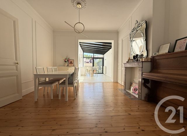 maison à louer - 5 pièces - 187.0 m2 - DUNKERQUE - 59 - NORD-PAS-DE-CALAIS - Century 21 Contact Immobilier