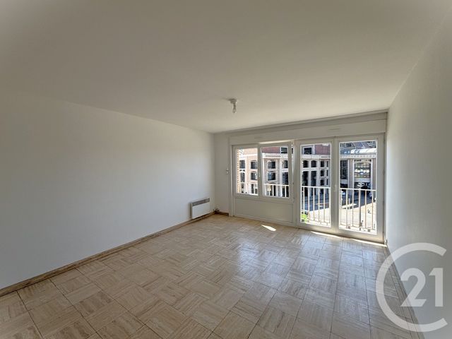 Appartement T3 à louer - 3 pièces - 55.76 m2 - DUNKERQUE - 59 - NORD-PAS-DE-CALAIS - Century 21 Contact Immobilier