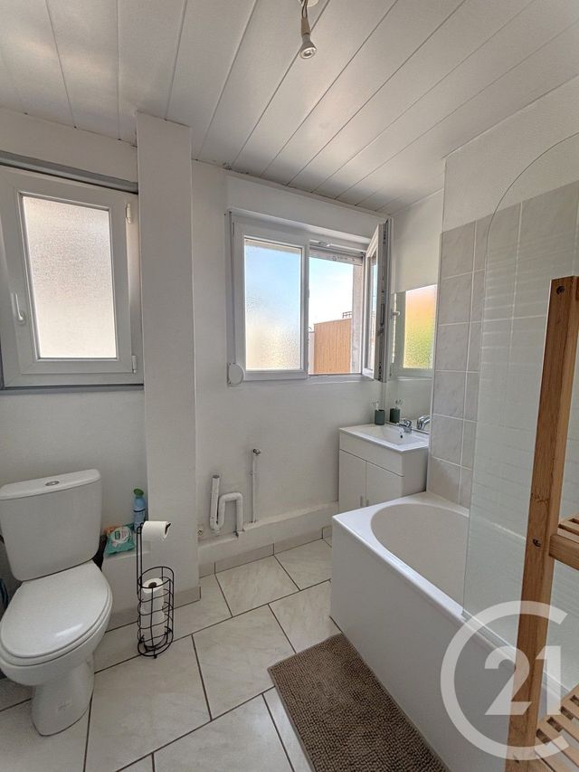 Appartement T3 à louer - 3 pièces - 55.55 m2 - DUNKERQUE - 59 - NORD-PAS-DE-CALAIS - Century 21 Contact Immobilier