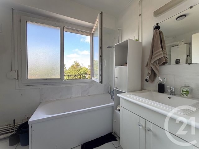 Appartement T2 à louer - 2 pièces - 35.23 m2 - COUDEKERQUE BRANCHE - 59 - NORD-PAS-DE-CALAIS - Century 21 Contact Immobilier