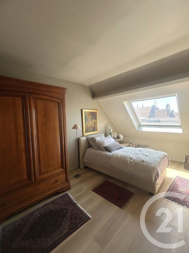 Appartement F4 à vendre - 5 pièces - 141.07 m2 - DUNKERQUE - 59 - NORD-PAS-DE-CALAIS - Century 21 Contact Immobilier