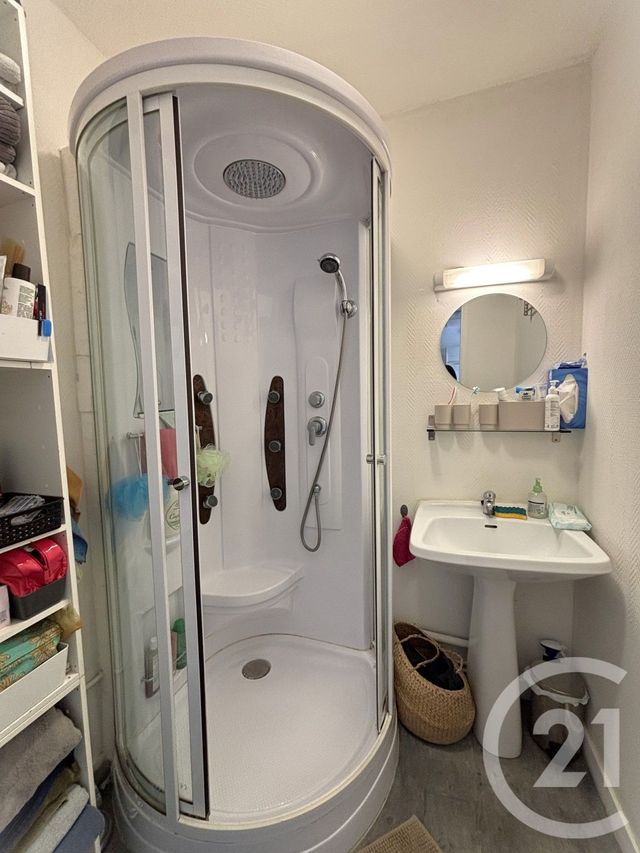 Appartement T2 à louer - 2 pièces - 44.38 m2 - DUNKERQUE - 59 - NORD-PAS-DE-CALAIS - Century 21 Contact Immobilier