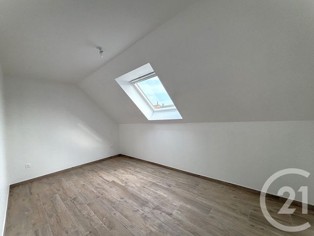 maison à louer - 4 pièces - 108.66 m2 - DUNKERQUE - 59 - NORD-PAS-DE-CALAIS - Century 21 Contact Immobilier
