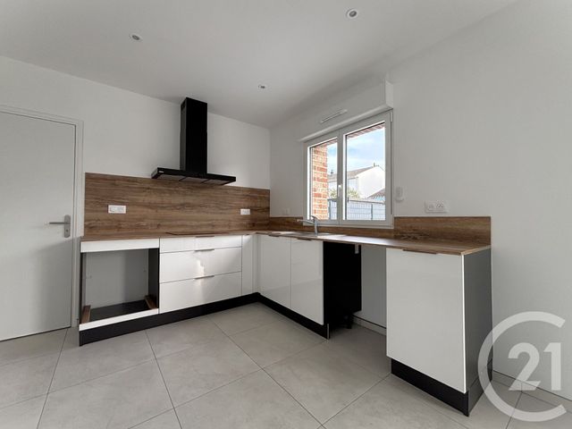 maison à louer - 4 pièces - 108.66 m2 - DUNKERQUE - 59 - NORD-PAS-DE-CALAIS - Century 21 Contact Immobilier