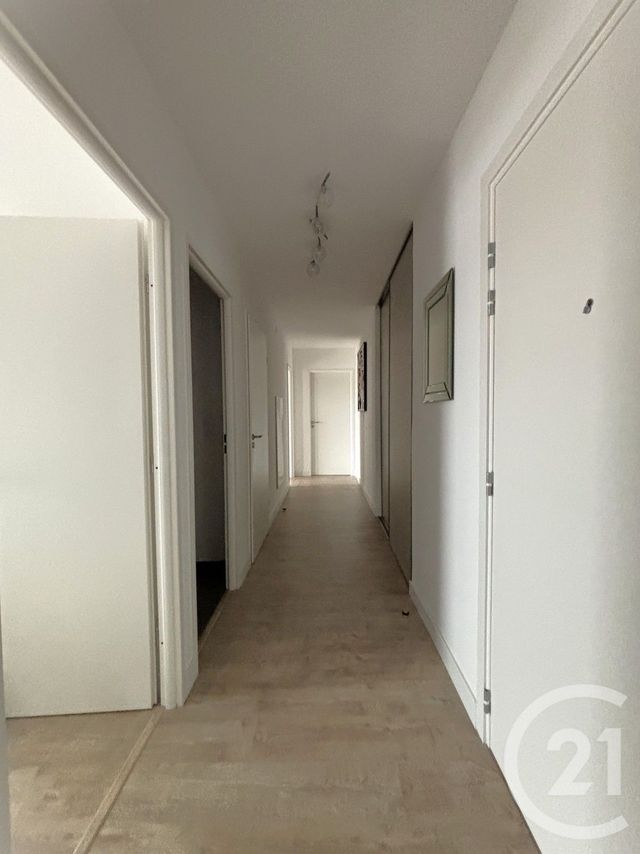 Appartement T4 à louer - 4 pièces - 99.98 m2 - DUNKERQUE - 59 - NORD-PAS-DE-CALAIS - Century 21 Contact Immobilier